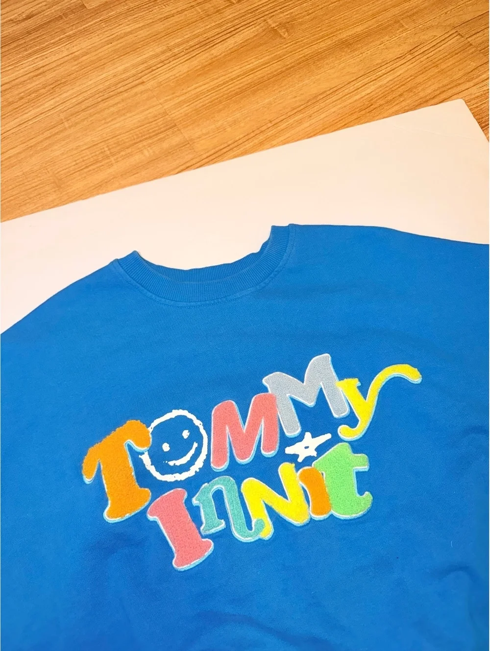 Tommy Innit Colorful Puff Print Crewneck Sweatshirt Blue Size S